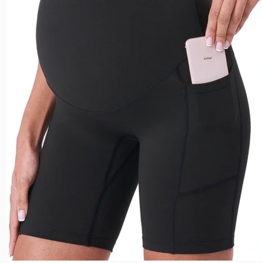 Over-the-belly Maternity bike shorts
